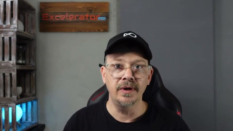 Explain the lever at 0:48