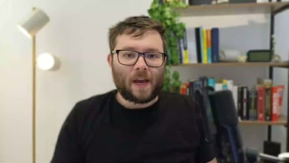 Offer fast replies alongside the review at 0:00