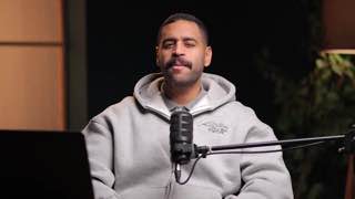 Call out the calendar life at 0:04