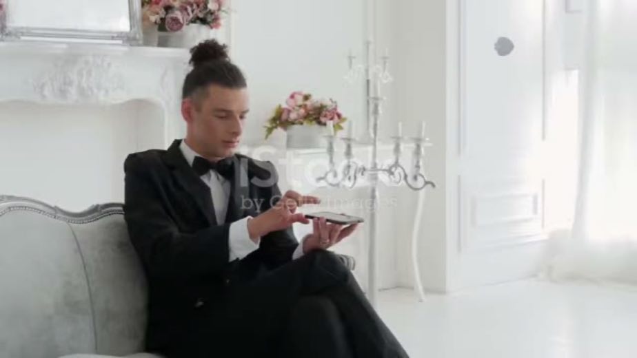 Borrow a famous name at 0:00