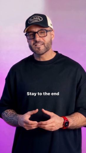 Blame lost viewers on a flat read at 0:09