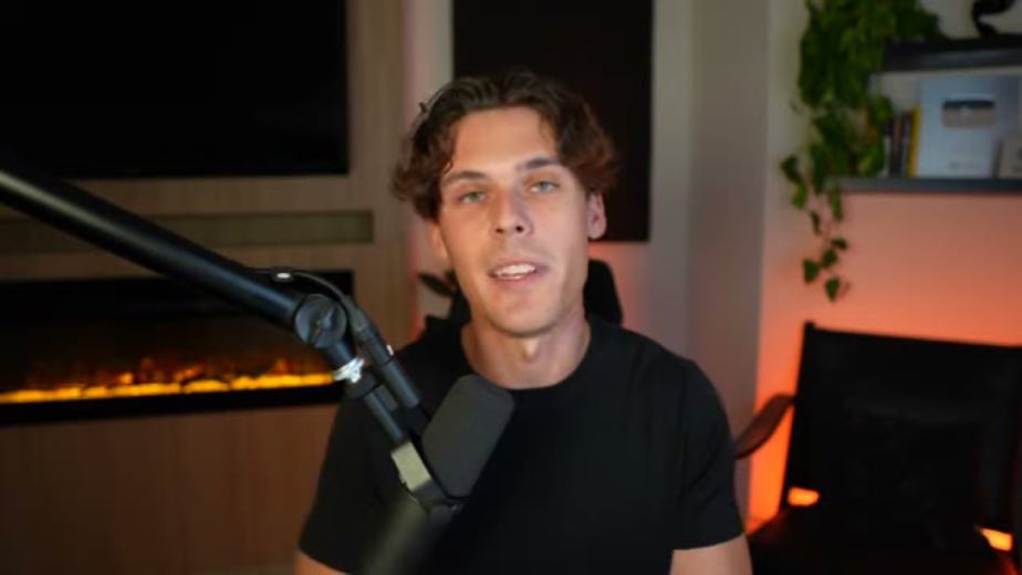 Introduce the template source at 2:18